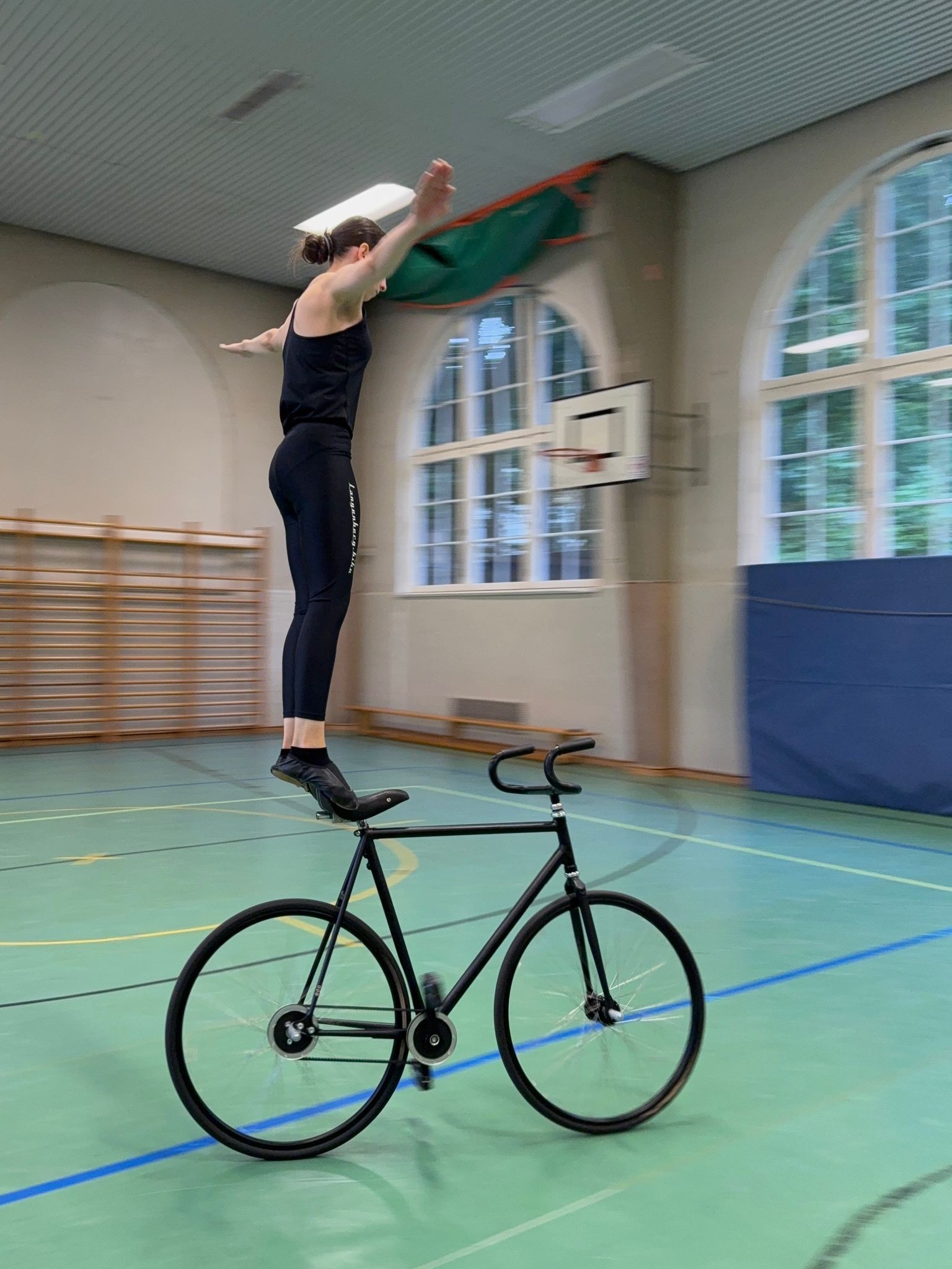 Kunstradfahrerin SC Schule Tieloh